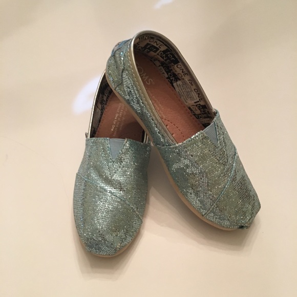 Toms Other - TOMS shoes